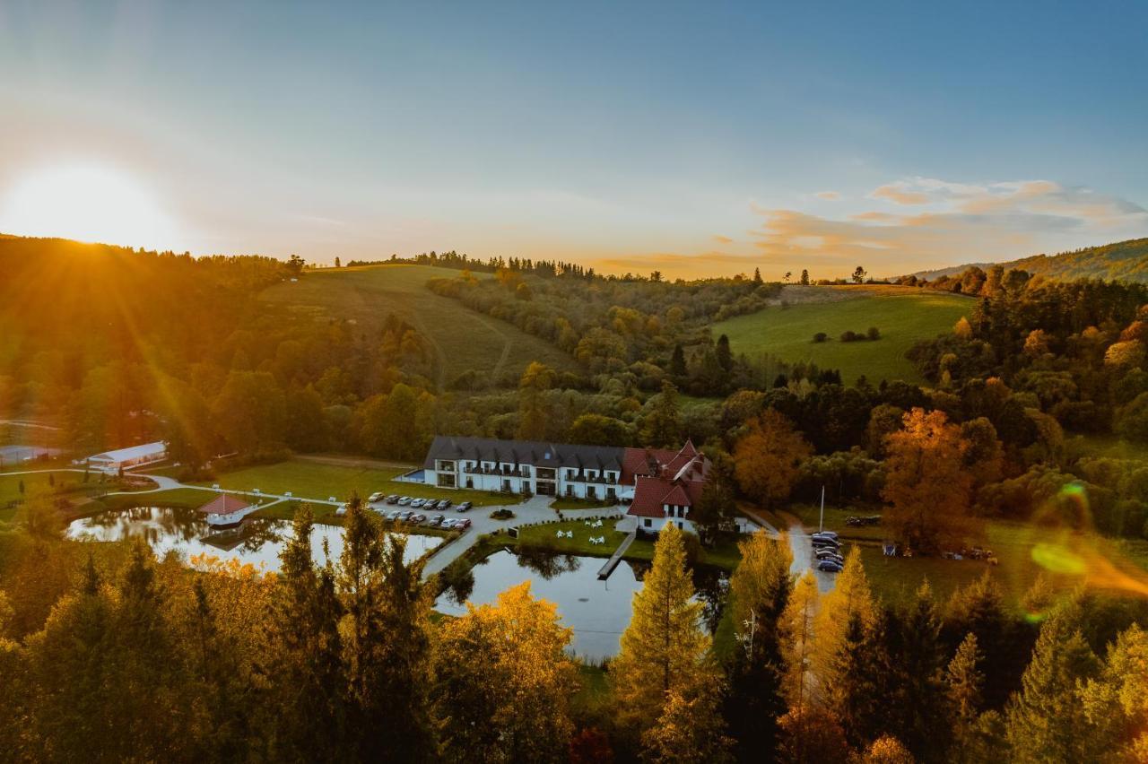 Carynska Resort & Spa Лютовиска Экстерьер фото