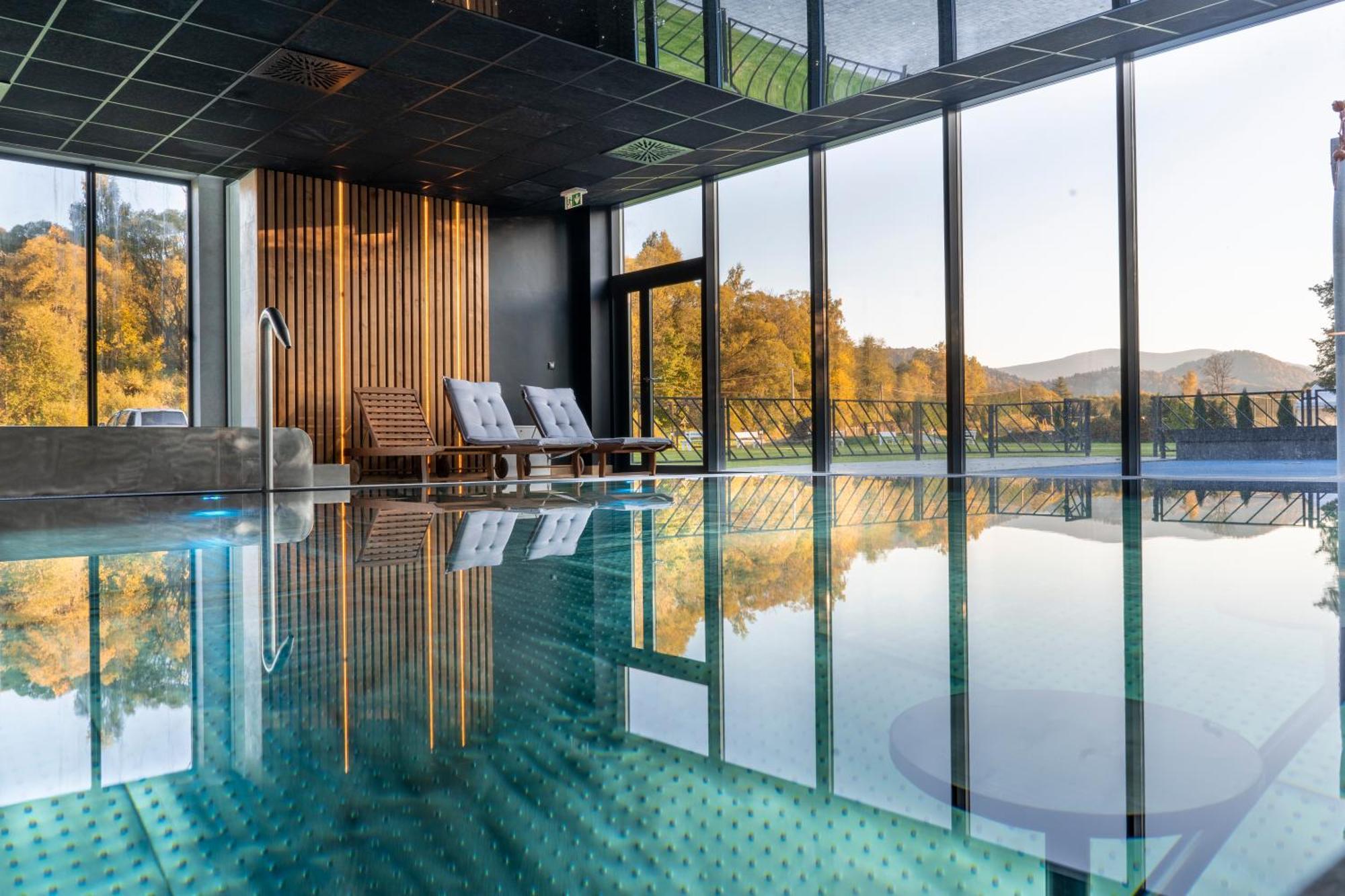 Carynska Resort & Spa Лютовиска Экстерьер фото